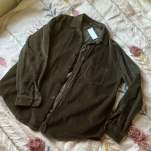 NWT. CP Shades corduroy shirt or shacket. Olive green.